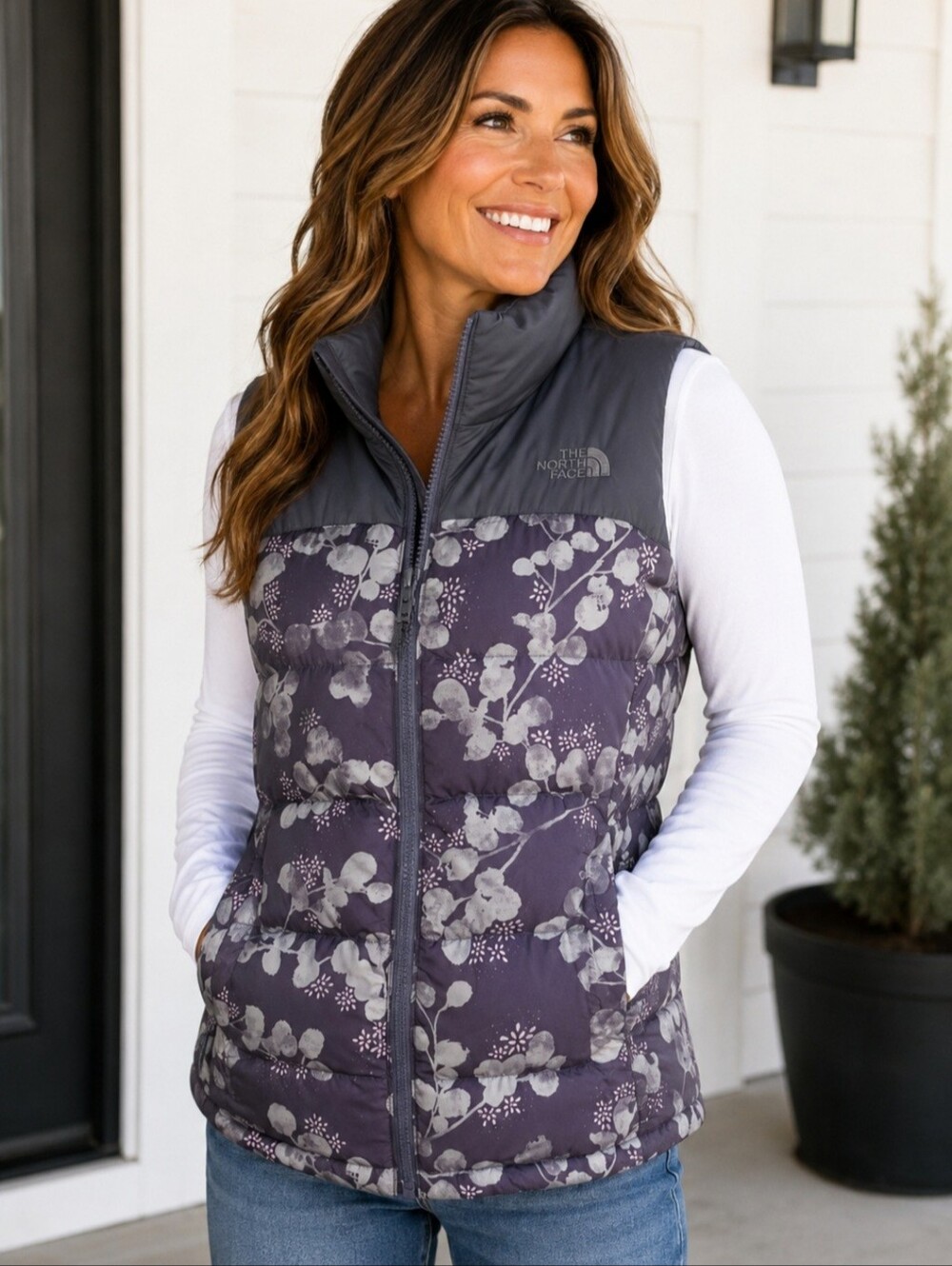 The North Face Women’s Size XS Floral Puffer Vest Purple Gray Full Zip Outdoor